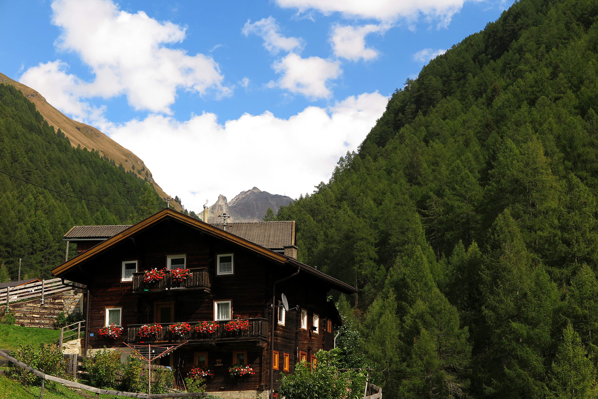 Heiligenblut (Photo license: CC BY-NC 2.0)